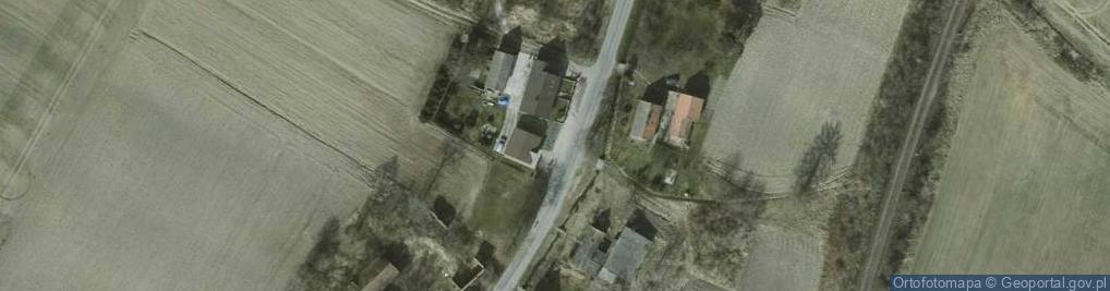 Zdjęcie satelitarne Paczkomat InPost STAV01M