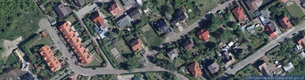 Zdjęcie satelitarne Paczkomat InPost STS05BAPP
