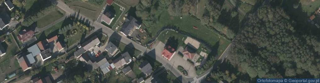 Zdjęcie satelitarne Paczkomat InPost SUZD01BAPP