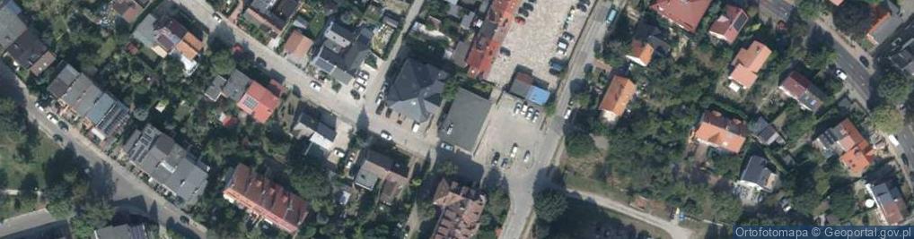 Zdjęcie satelitarne Paczkomat InPost SZC05N