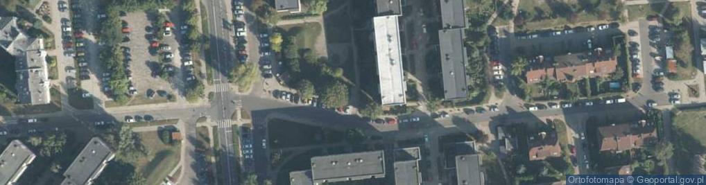 Zdjęcie satelitarne Paczkomat InPost SZC41M