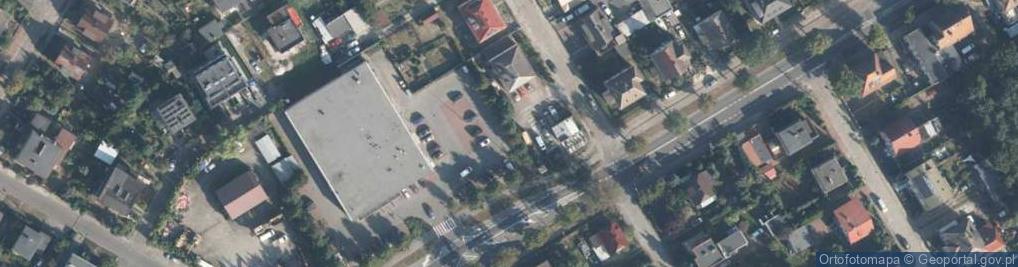 Zdjęcie satelitarne Paczkomat InPost SZC44M