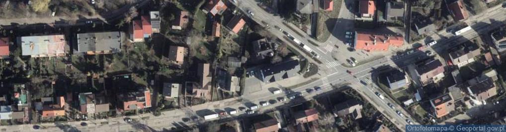 Zdjęcie satelitarne Paczkomat InPost SZC47M