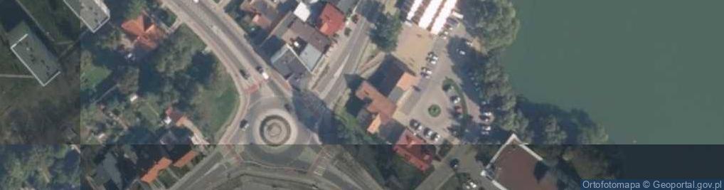 Zdjęcie satelitarne Paczkomat InPost SZT05M