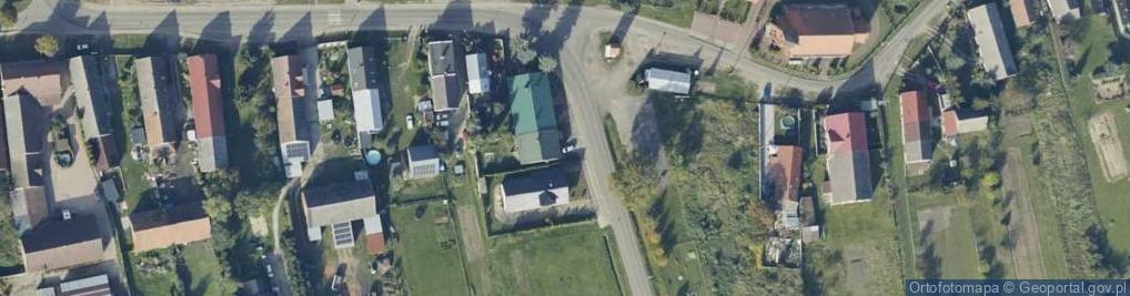 Zdjęcie satelitarne Paczkomat InPost SZYL01BAPP
