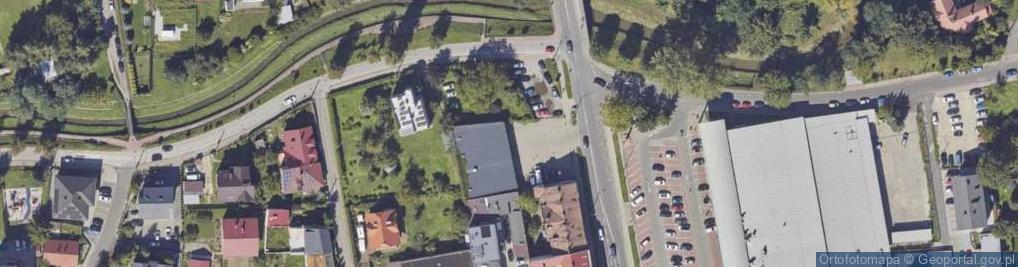Zdjęcie satelitarne Paczkomat InPost TAR01M
