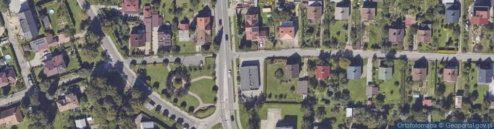 Zdjęcie satelitarne Paczkomat InPost TAR05BAPP