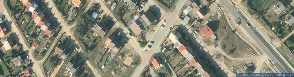 Zdjęcie satelitarne Paczkomat InPost TCL01M