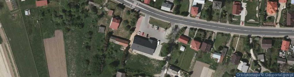 Zdjęcie satelitarne Paczkomat InPost TIA01M