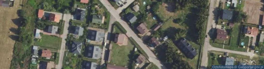 Zdjęcie satelitarne Paczkomat InPost TLU05M