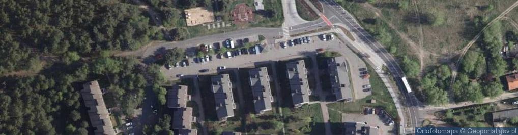 Zdjęcie satelitarne Paczkomat InPost TOR52M