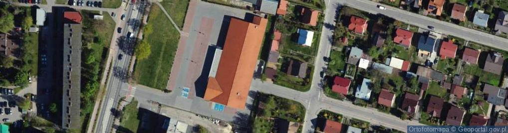 Zdjęcie satelitarne Paczkomat InPost TRA04M