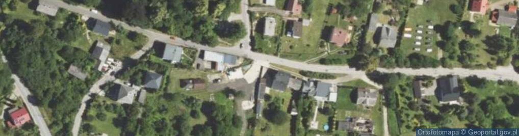 Zdjęcie satelitarne Paczkomat InPost TRZ13M