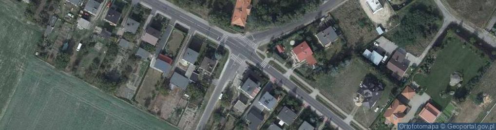 Zdjęcie satelitarne Paczkomat InPost TUQ01M