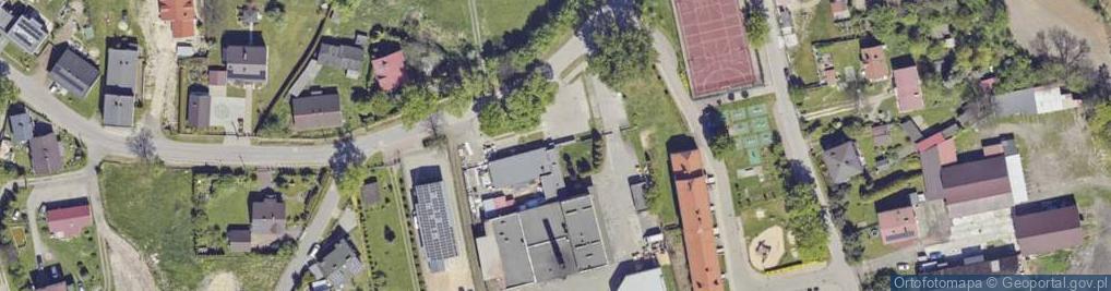 Zdjęcie satelitarne Paczkomat InPost TYC08A