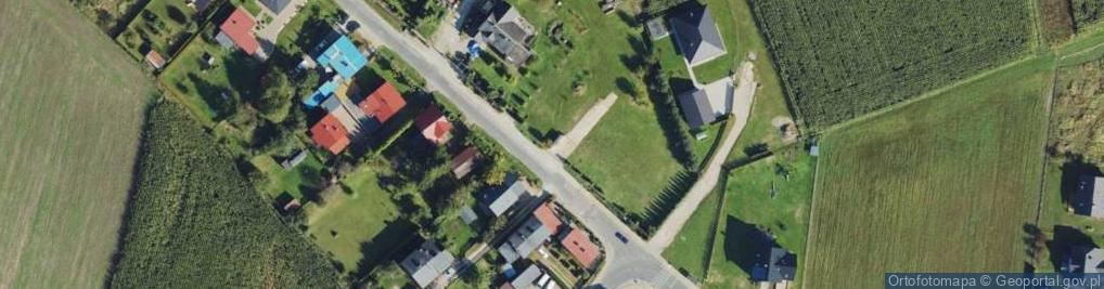 Zdjęcie satelitarne Paczkomat InPost TYC23M