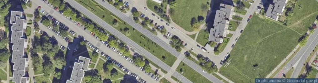 Zdjęcie satelitarne Paczkomat InPost TYC42M