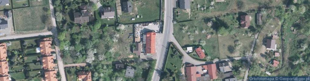 Zdjęcie satelitarne Paczkomat InPost UST02BAPP