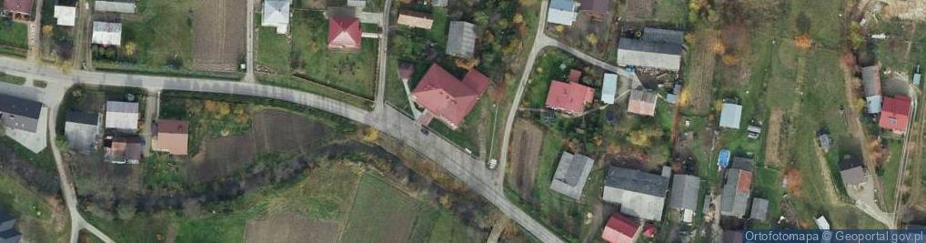 Zdjęcie satelitarne Paczkomat InPost WARA01M