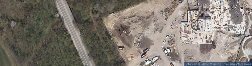 Zdjęcie satelitarne Paczkomat InPost WAW113H