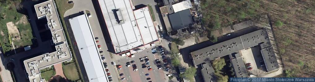 Zdjęcie satelitarne Paczkomat InPost WAW144A