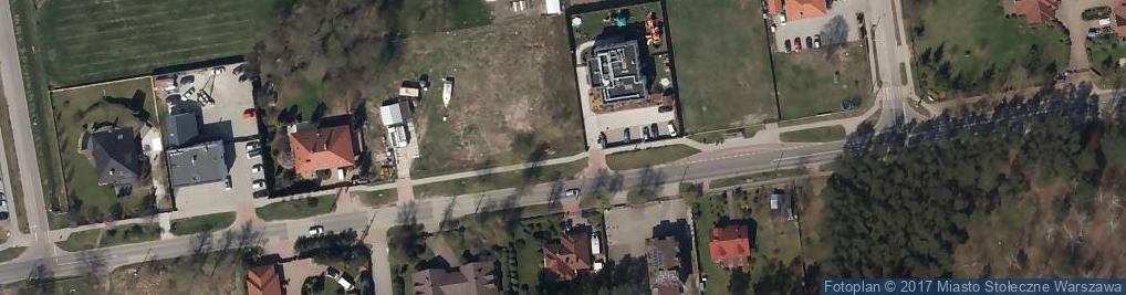 Zdjęcie satelitarne Paczkomat InPost WAW18BAPP