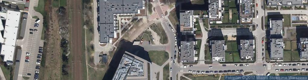 Zdjęcie satelitarne Paczkomat InPost WAW267M