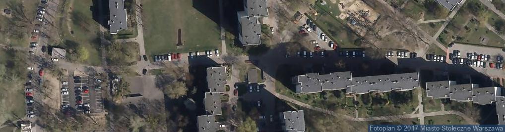 Zdjęcie satelitarne Paczkomat InPost WAW353M