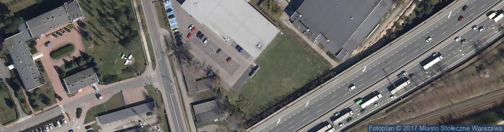 Zdjęcie satelitarne Paczkomat InPost WAW64M