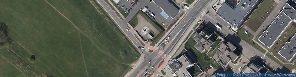 Zdjęcie satelitarne Paczkomat InPost WAW82A