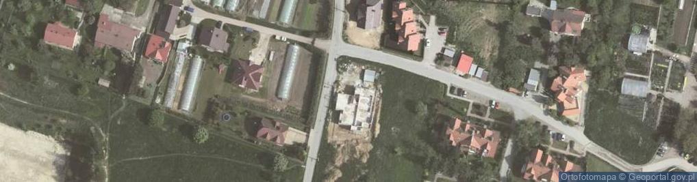 Zdjęcie satelitarne Paczkomat InPost WLC01N