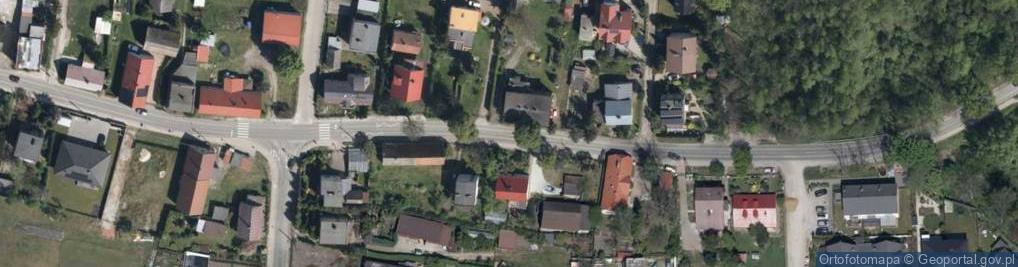 Zdjęcie satelitarne Paczkomat InPost WLY02M