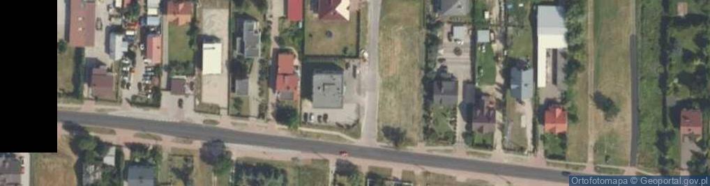 Zdjęcie satelitarne Paczkomat InPost WOC01M