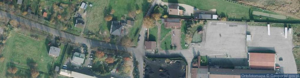 Zdjęcie satelitarne Paczkomat InPost WOS01M