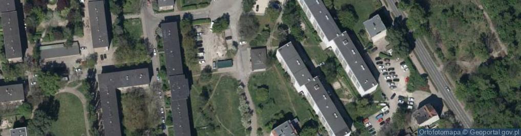 Zdjęcie satelitarne Paczkomat InPost WRO110M