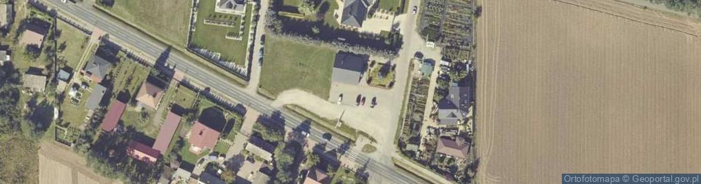 Zdjęcie satelitarne Paczkomat InPost XLA01M