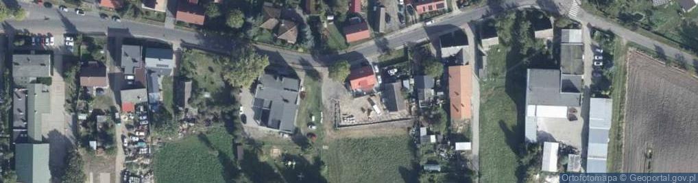 Zdjęcie satelitarne Paczkomat InPost XTE01M