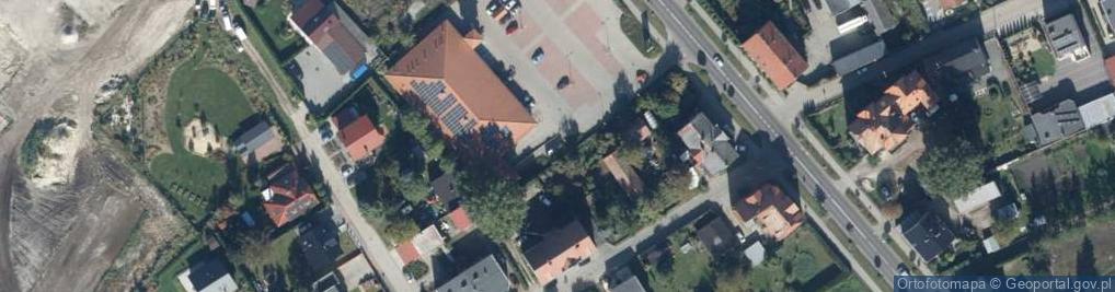 Zdjęcie satelitarne Paczkomat InPost ZBO08M