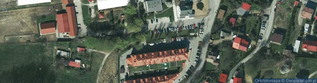 Zdjęcie satelitarne Paczkomat InPost ZBR01N