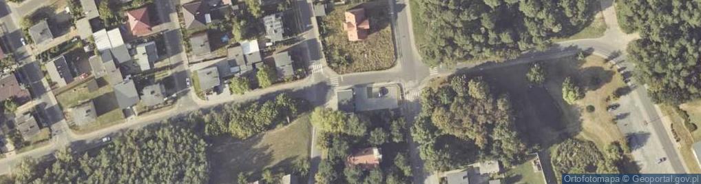 Zdjęcie satelitarne Paczkomat InPost ZER02N