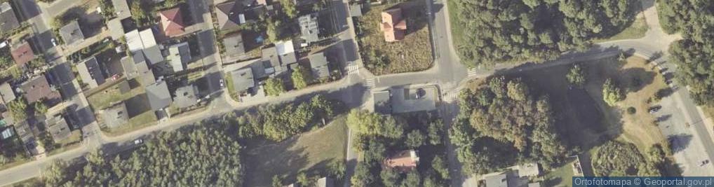 Zdjęcie satelitarne Paczkomat InPost ZER02N