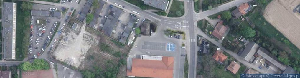 Zdjęcie satelitarne Paczkomat InPost ZLO01M