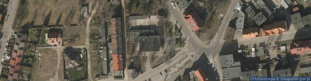 Zdjęcie satelitarne Paczkomat InPost ZRO01N