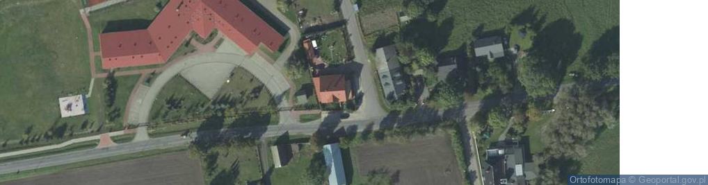 Zdjęcie satelitarne Paczkomat InPost ZROA01BAPP