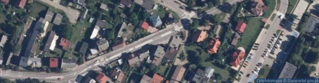 Zdjęcie satelitarne Paczkomat InPost ZUR03M
