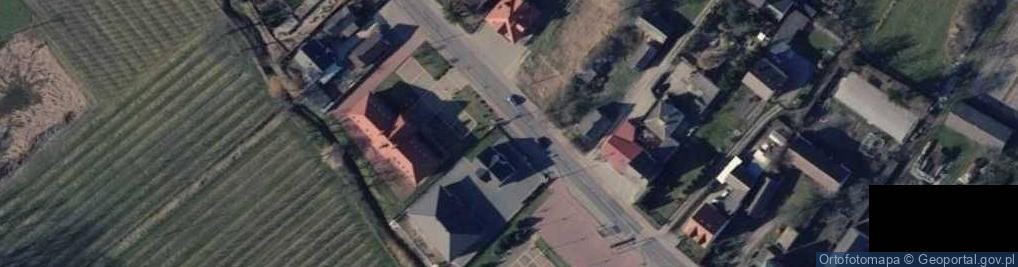 Zdjęcie satelitarne Paczkomat InPost ZZW01M