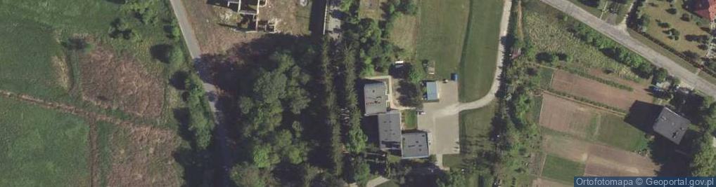Zdjęcie satelitarne Dwór Cześniaków