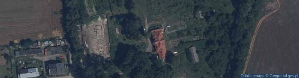 Zdjęcie satelitarne Pałac, Dwór