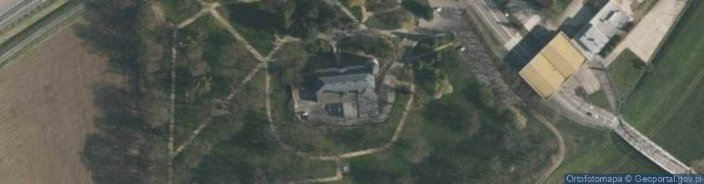 Zdjęcie satelitarne Pałac Henckel von Donnersmarcków