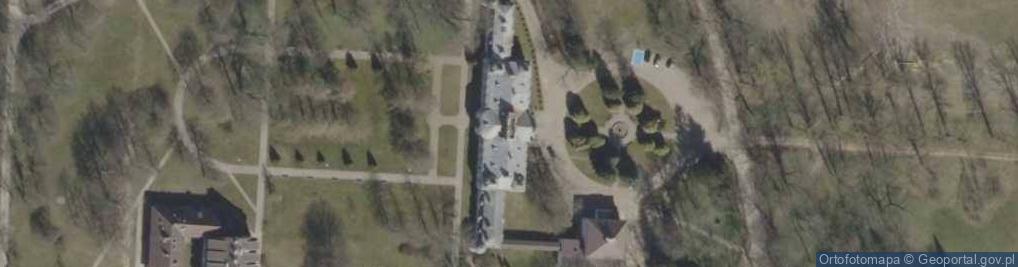 Zdjęcie satelitarne Pałac Ossolińskich w Rudce